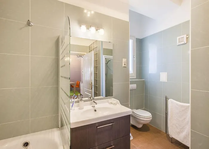 Two Couples Apartament *